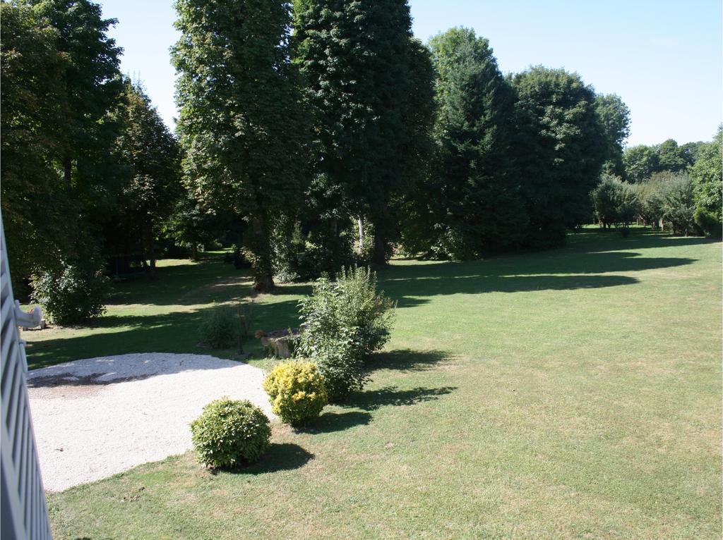 Chateau Du Clos Mortier Saint-Dizier Esterno foto
