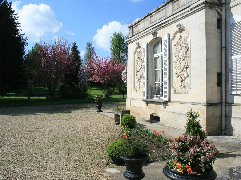 Chateau Du Clos Mortier Saint-Dizier Esterno foto
